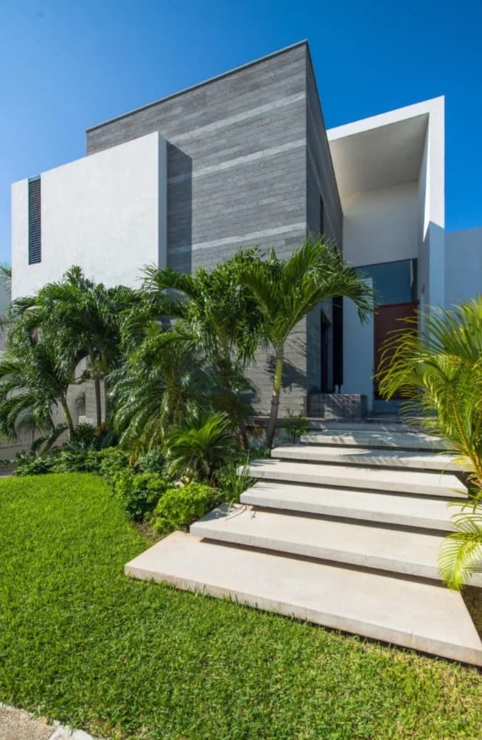 Los Canales House in Cancún - _