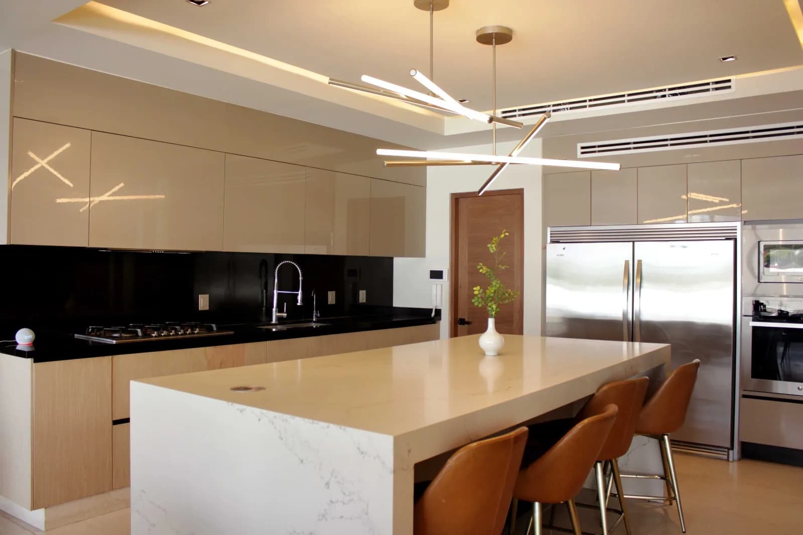 Marina House in Puerto Cancún - interior