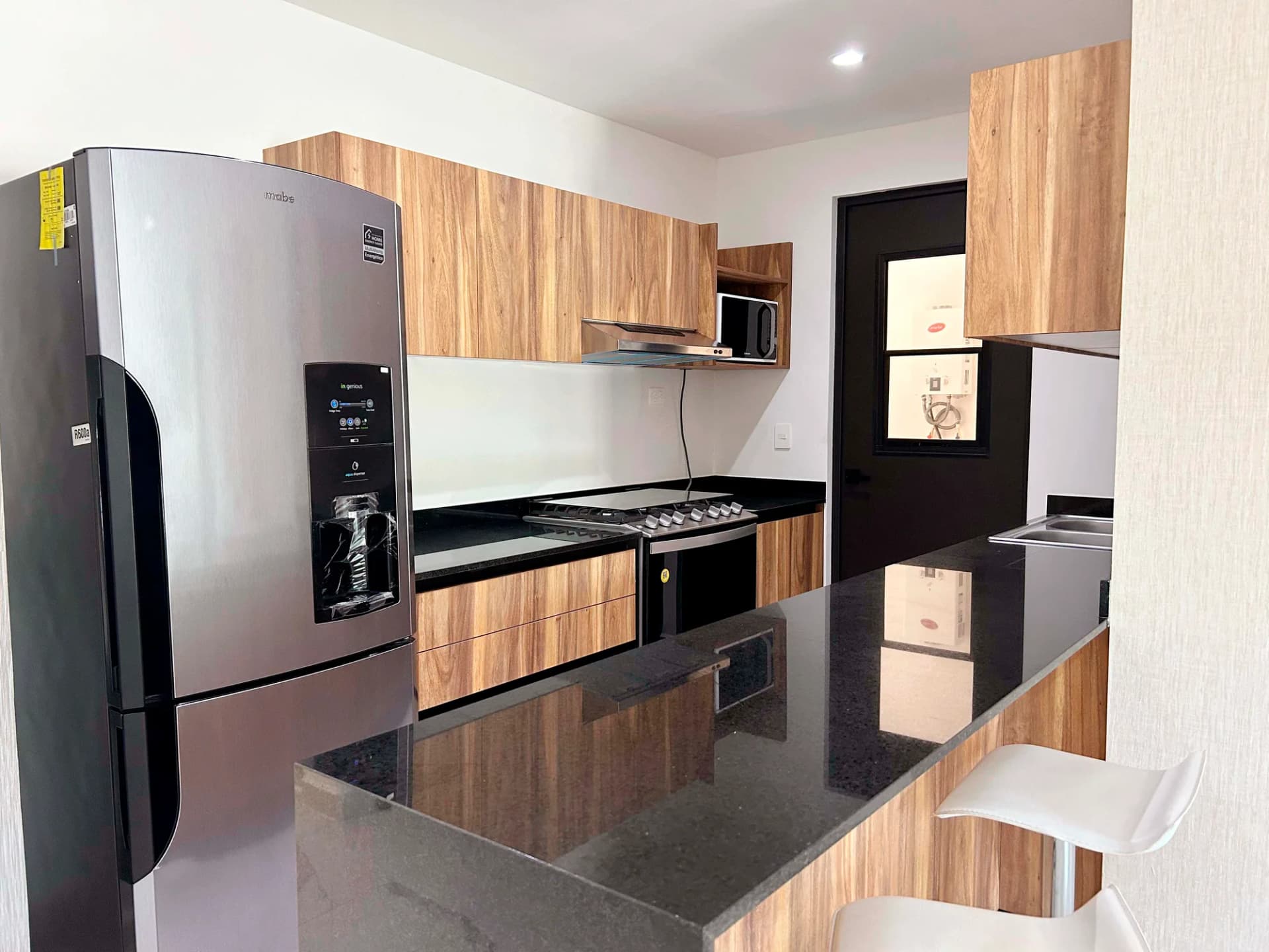 Astoria Condo in Cancún - kitchen