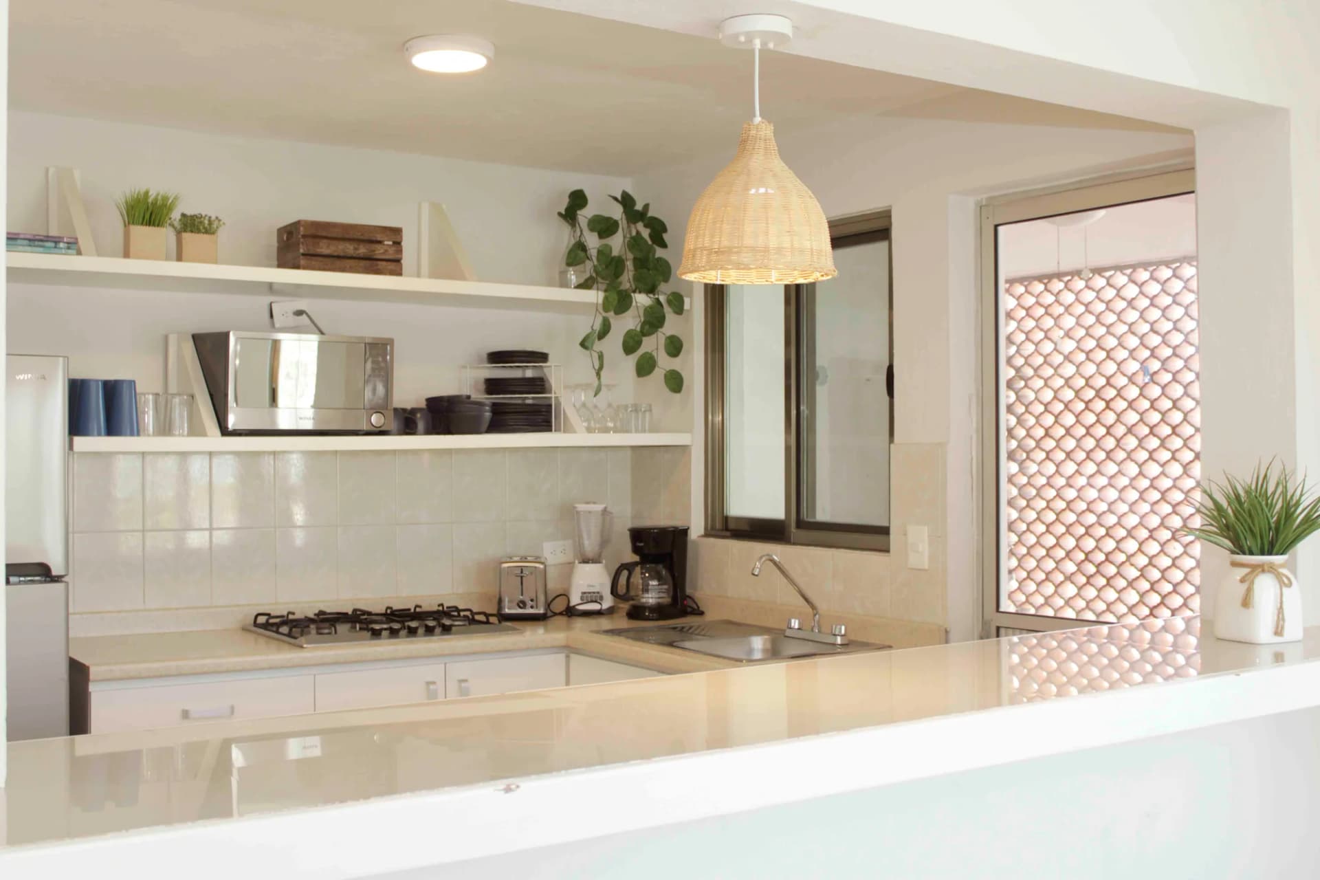 En Avenida Bonampak Condo in Cancún - kitchen