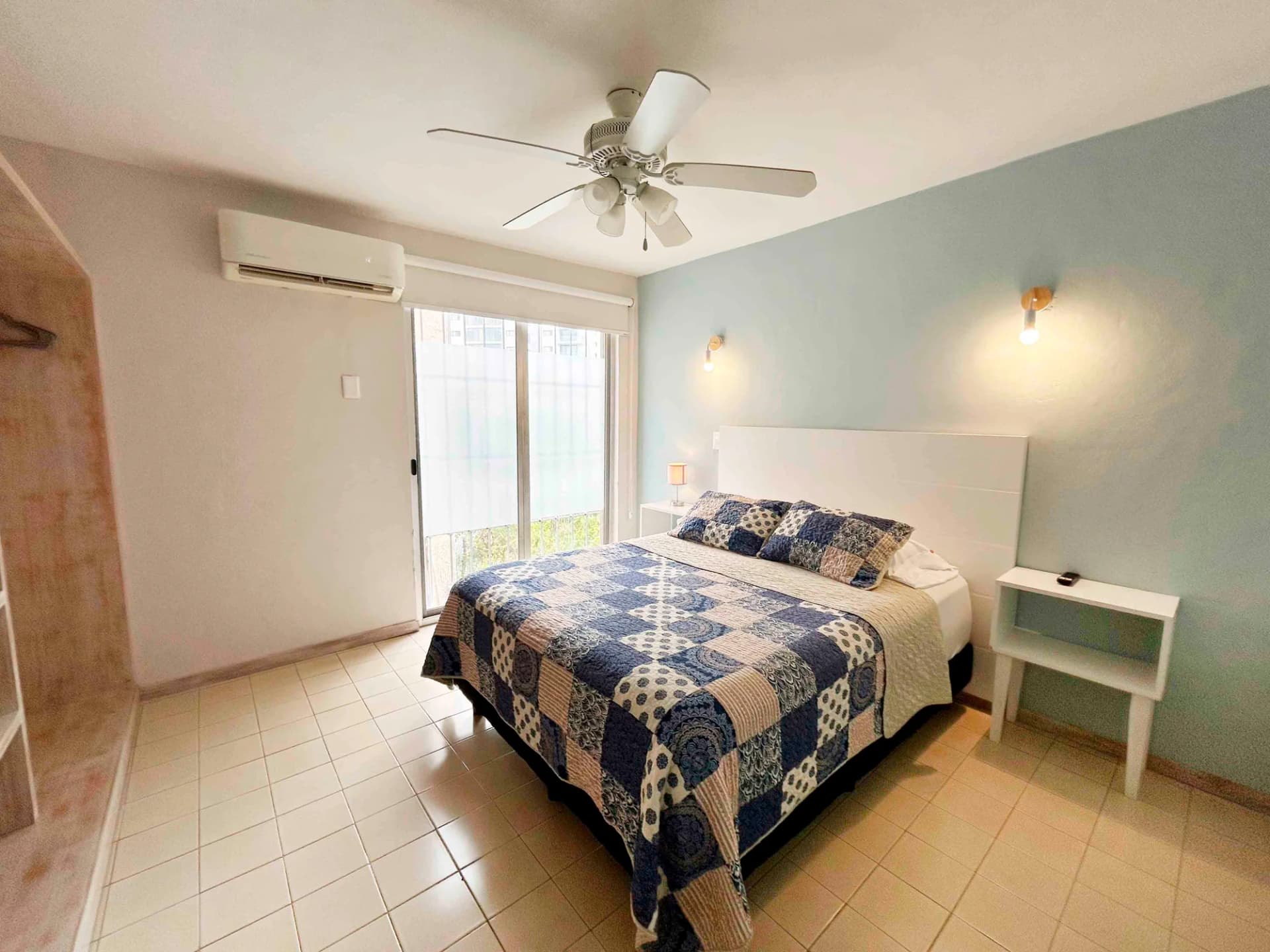 En Avenida Bonampak Condo in Cancún - bedroom