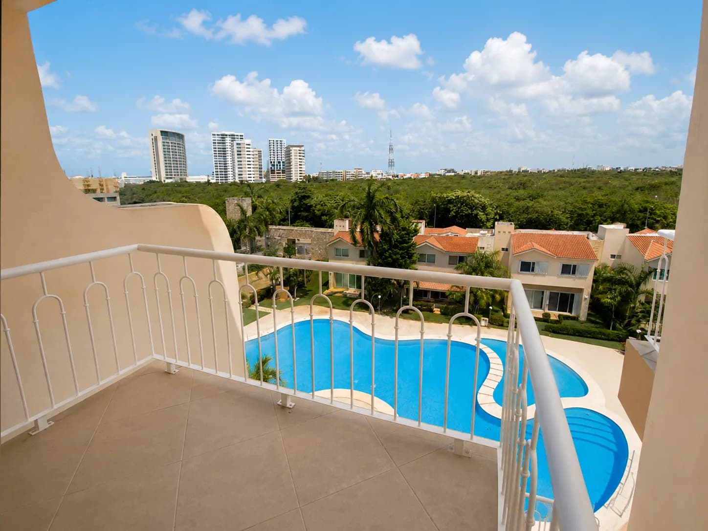 La Vista Condo in Cancún - bedroom