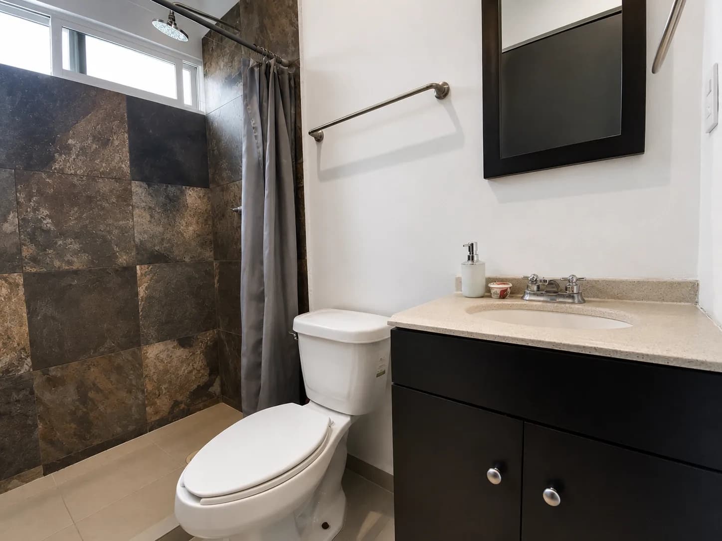 Olivos Condo in Cancún - bathroom