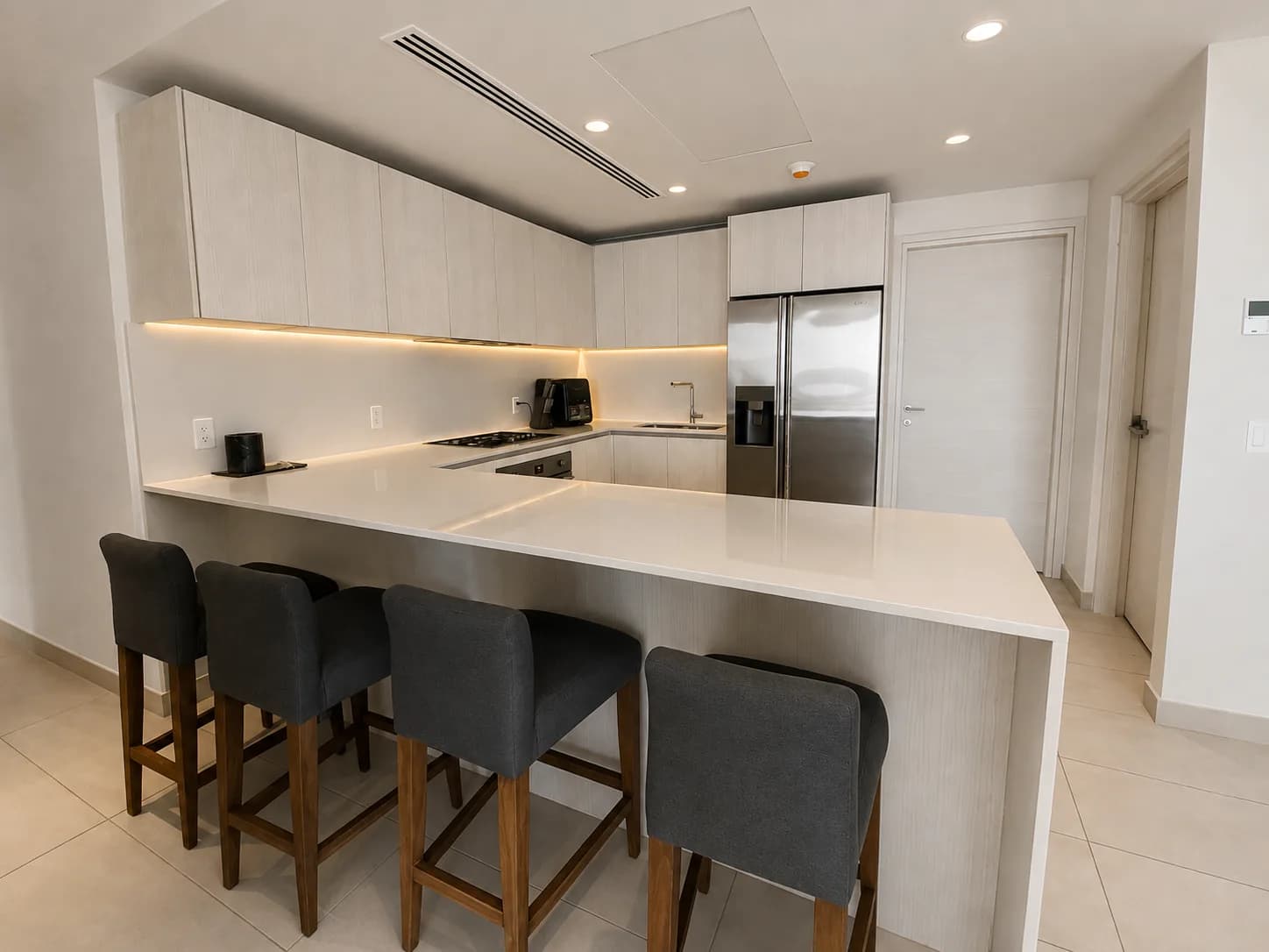 SLS Marina 14 Condo in Puerto Cancún - interior