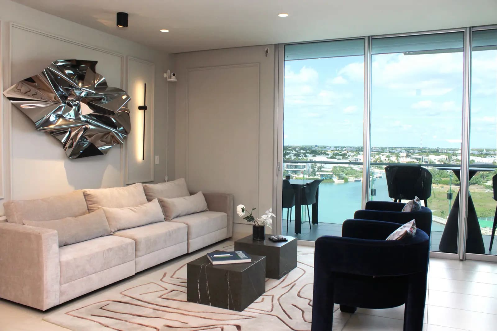 Departamento SLS Marina 7 en Puerto Cancún - sala