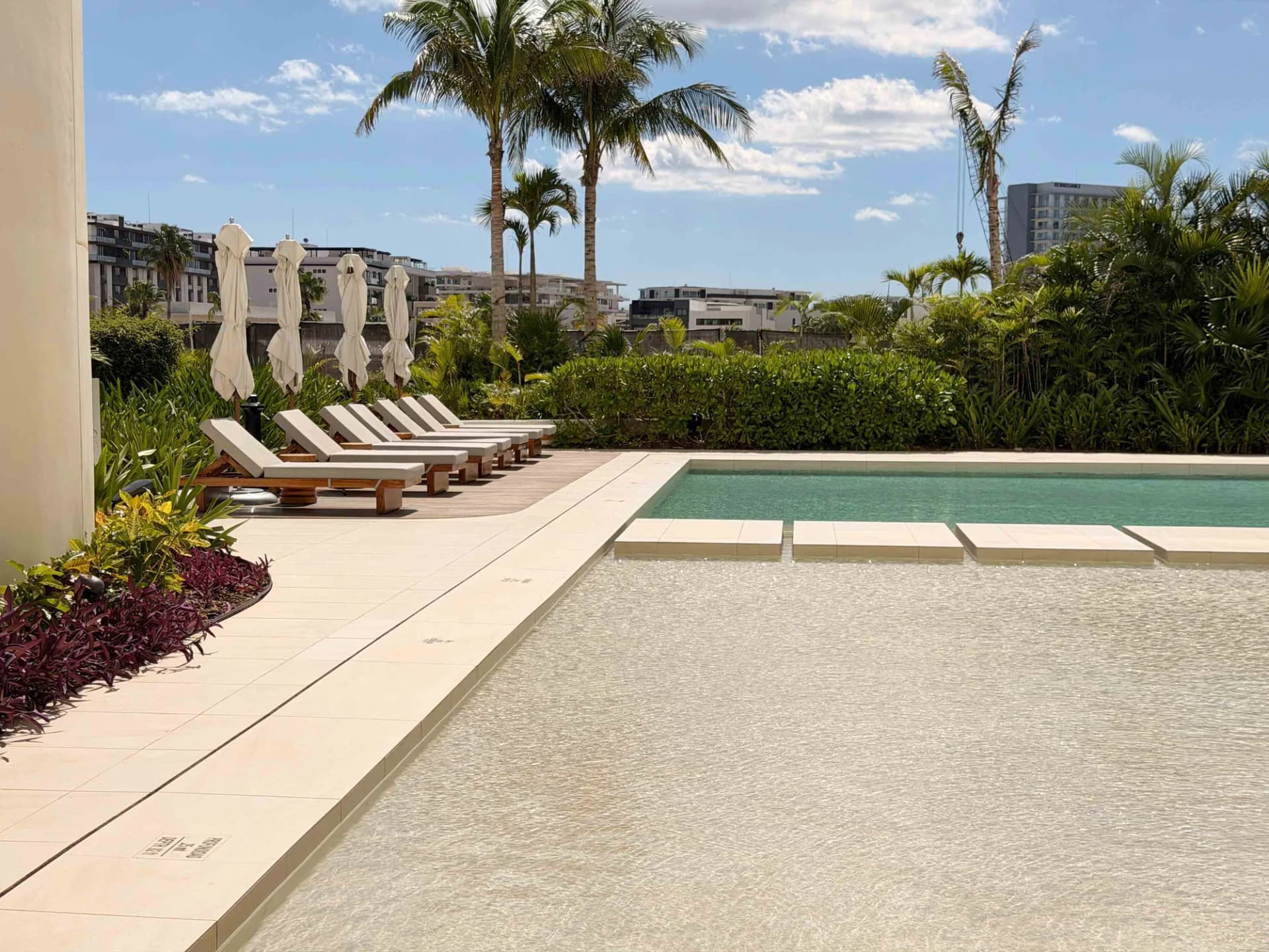 SLS Marina 7 Condo in Puerto Cancún - pool