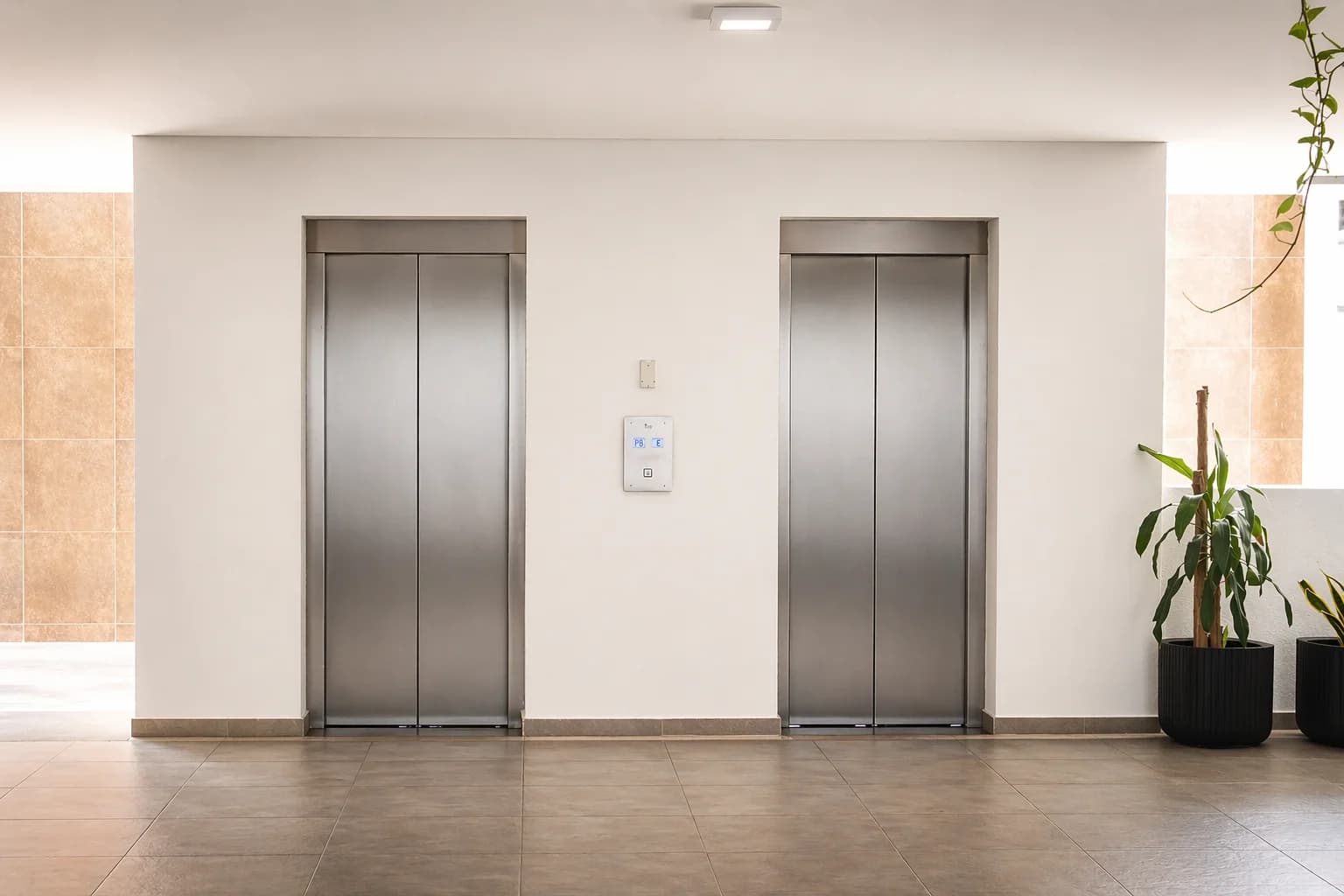 Tzalam Condo in Cancún - ELEVADOR