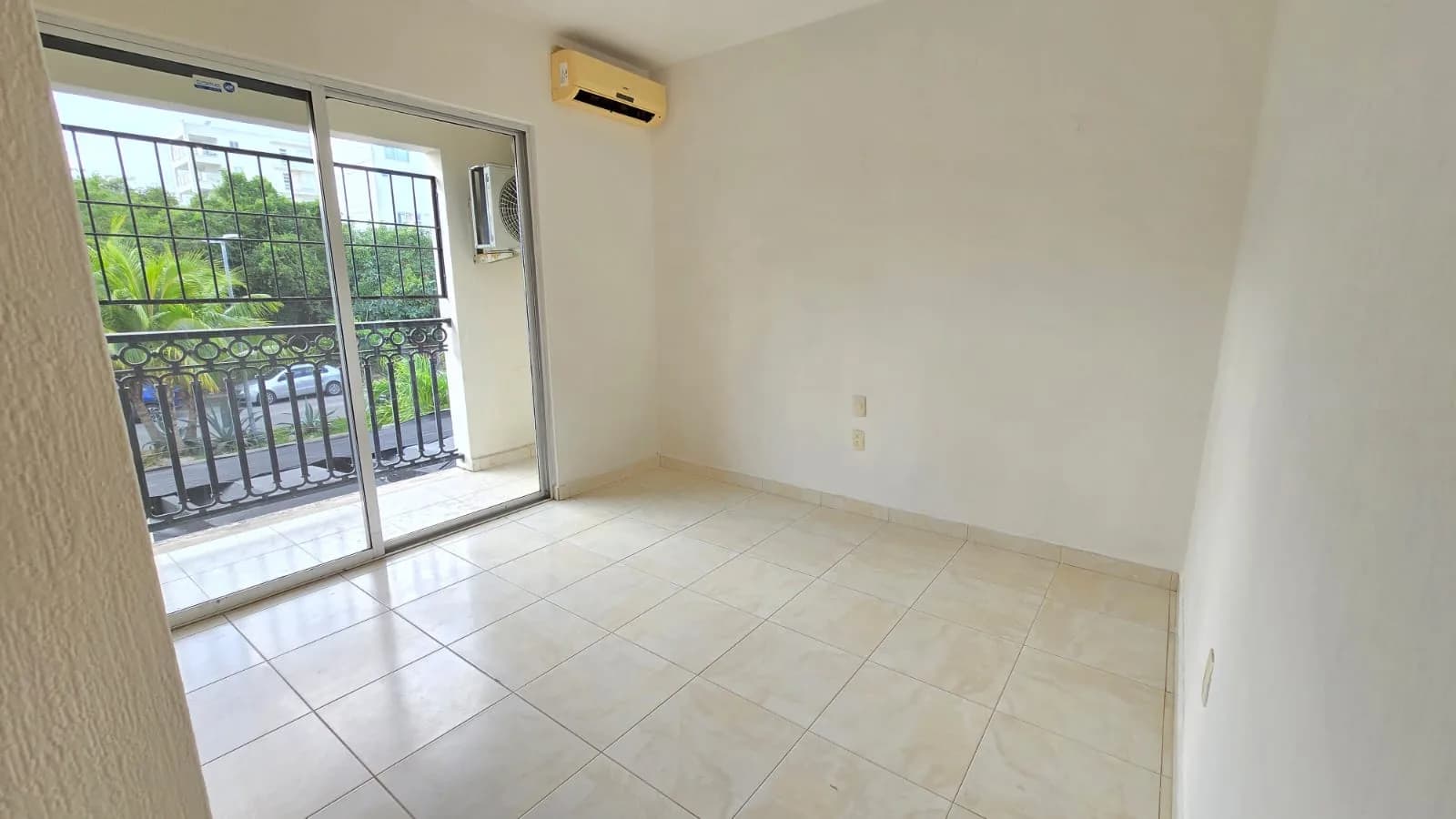 Vivamar Condo in Cancún - interior
