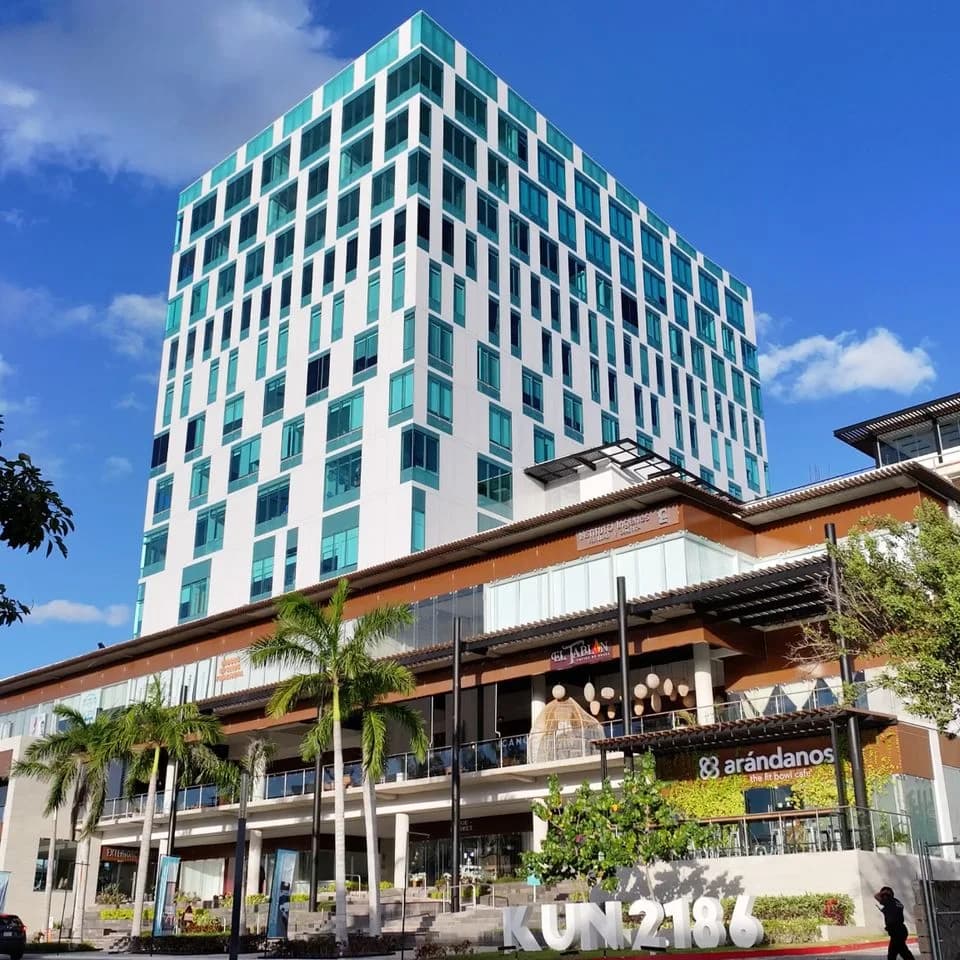 Kun 13 Office in Cancún - 473628688_122197721276062496_3989499189595400331_n