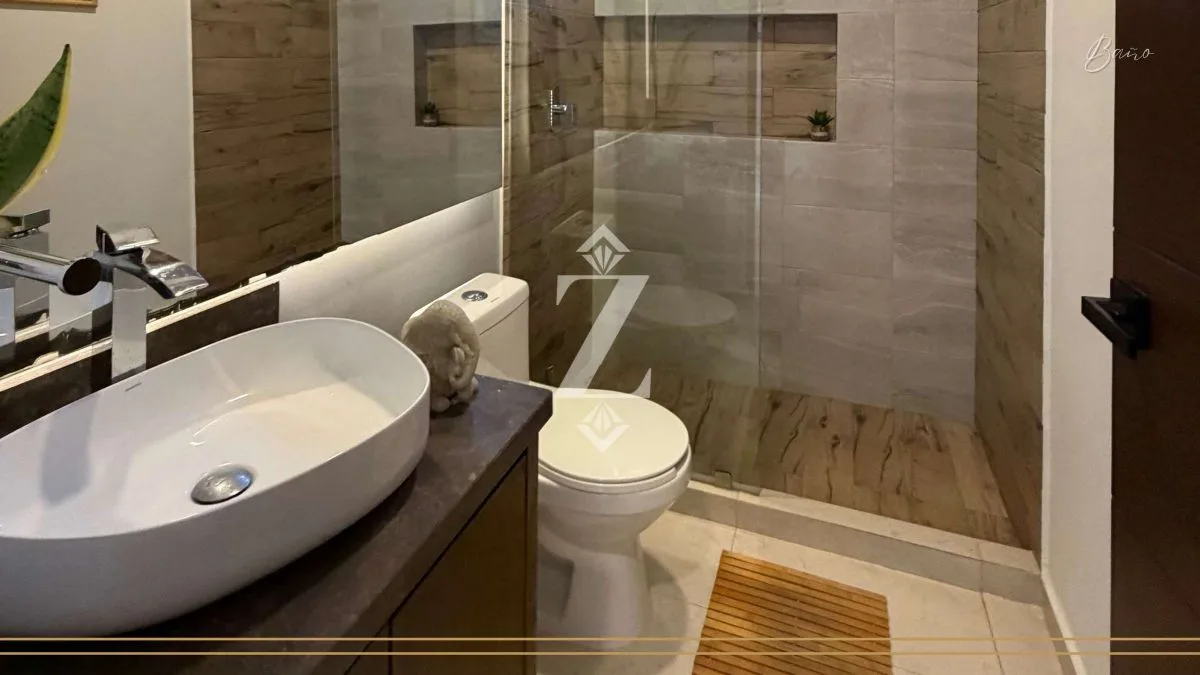 Baño completo en Residencial Aqua, Cancún