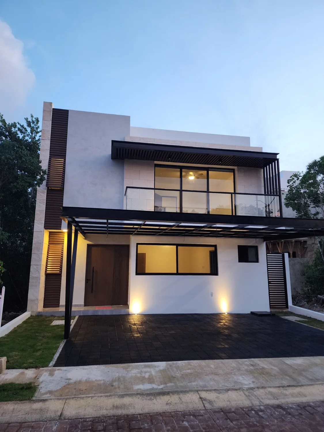Vía Cumbres 5 House in Cancún - interior