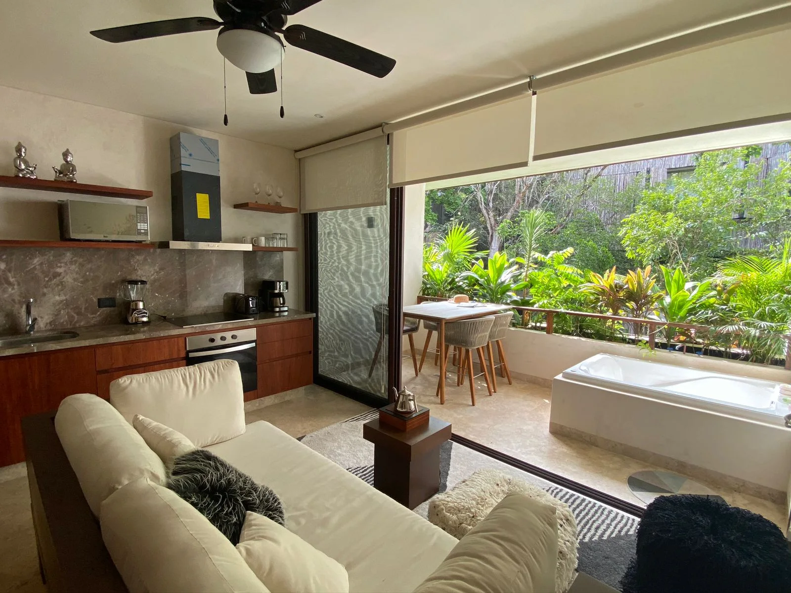 Bajo Cielo Condo in Tulum - _