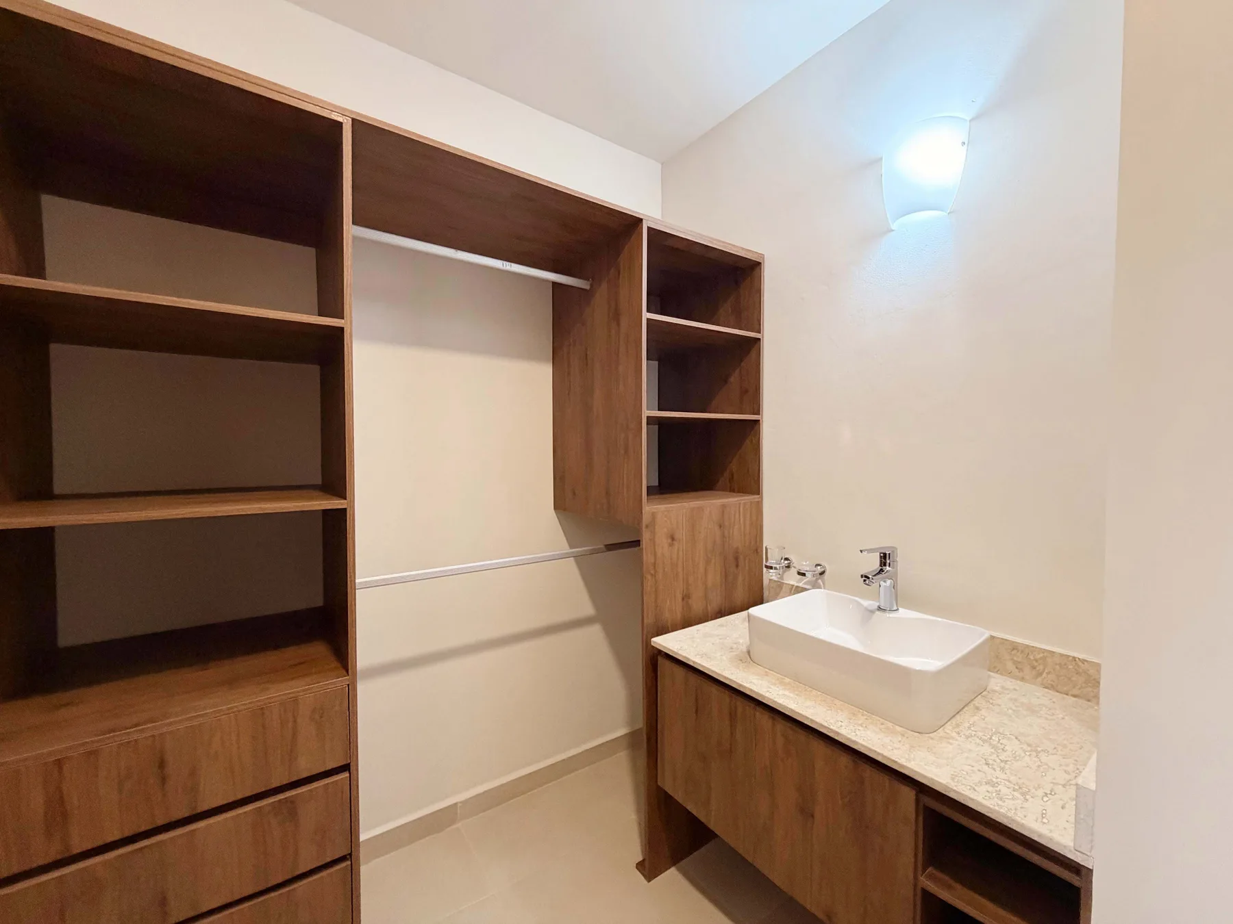 Recámara principal en HLiving, Cancún