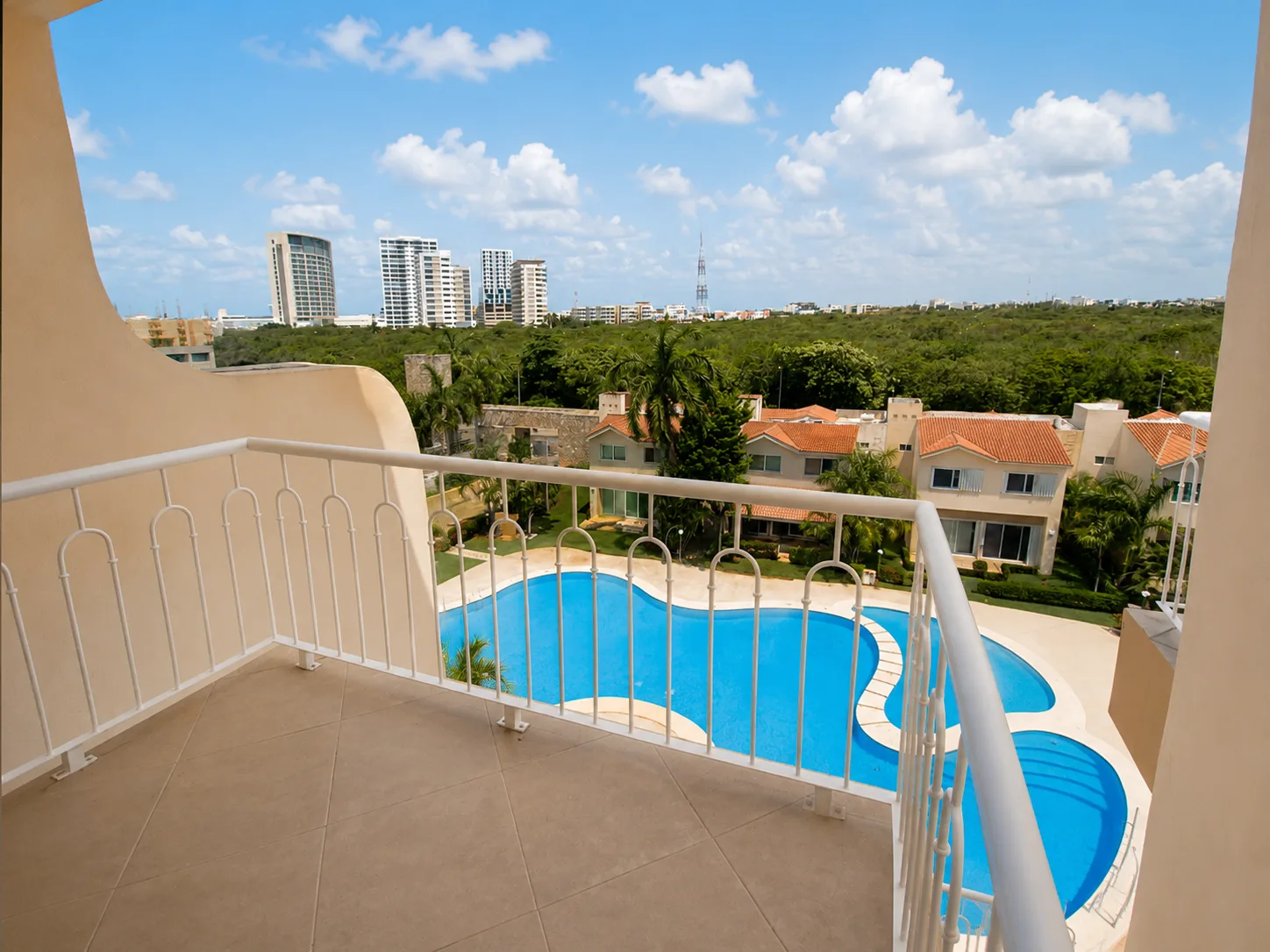 La Vista Condo in Cancún - bedroom