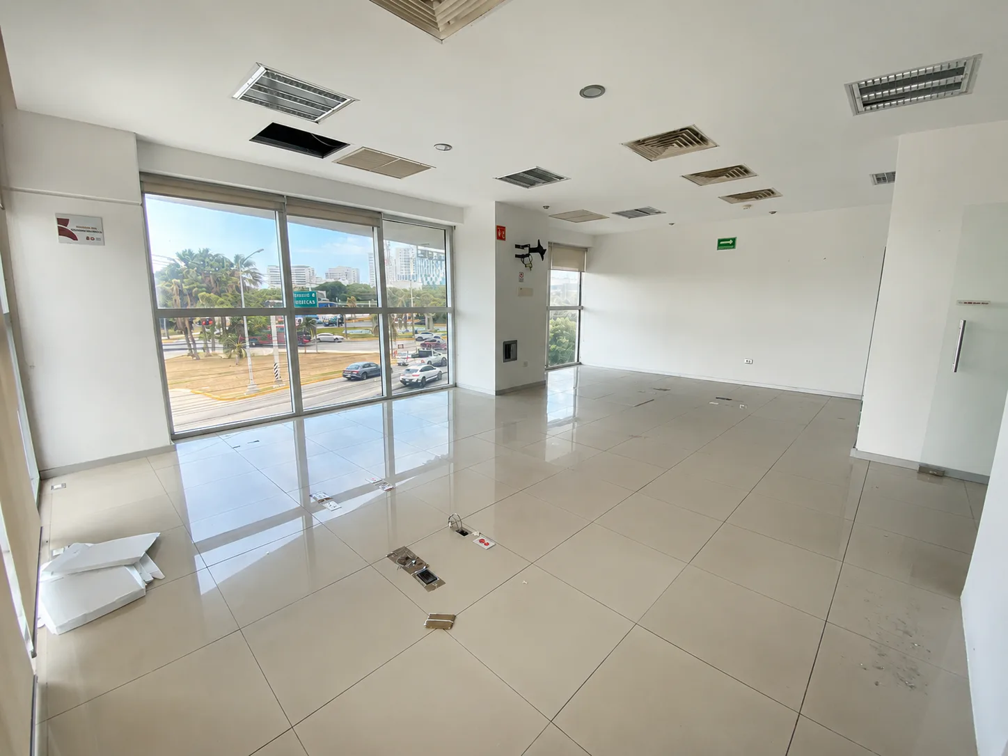 Global 21 Office in Cancún Centro - interior