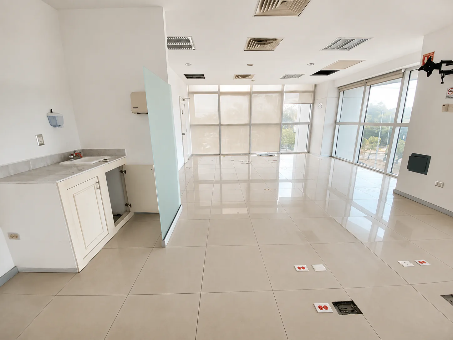Global 21 Office in Cancún Centro - interior