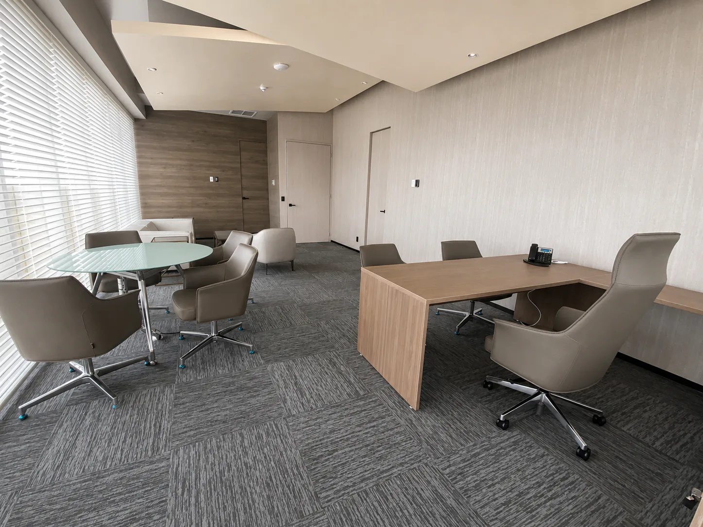 Nido Office in Puerto Cancún - interior