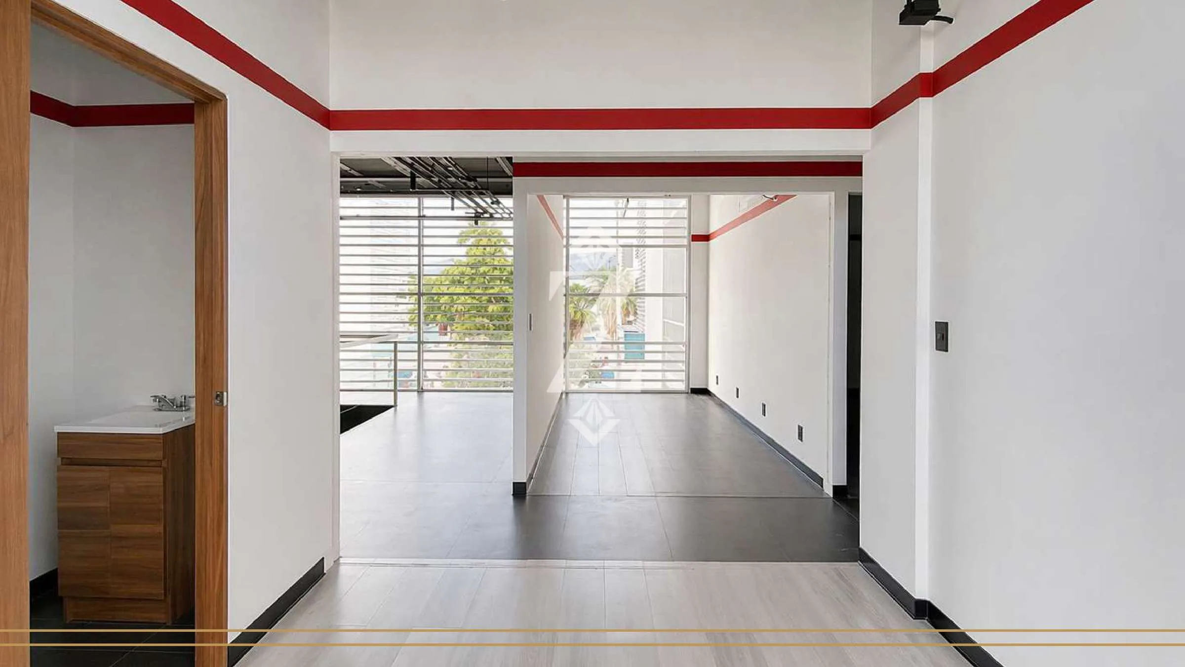 Oficinas y Local Comercial en Puerto Juárez en Puerto Juárez, Cancún - interior