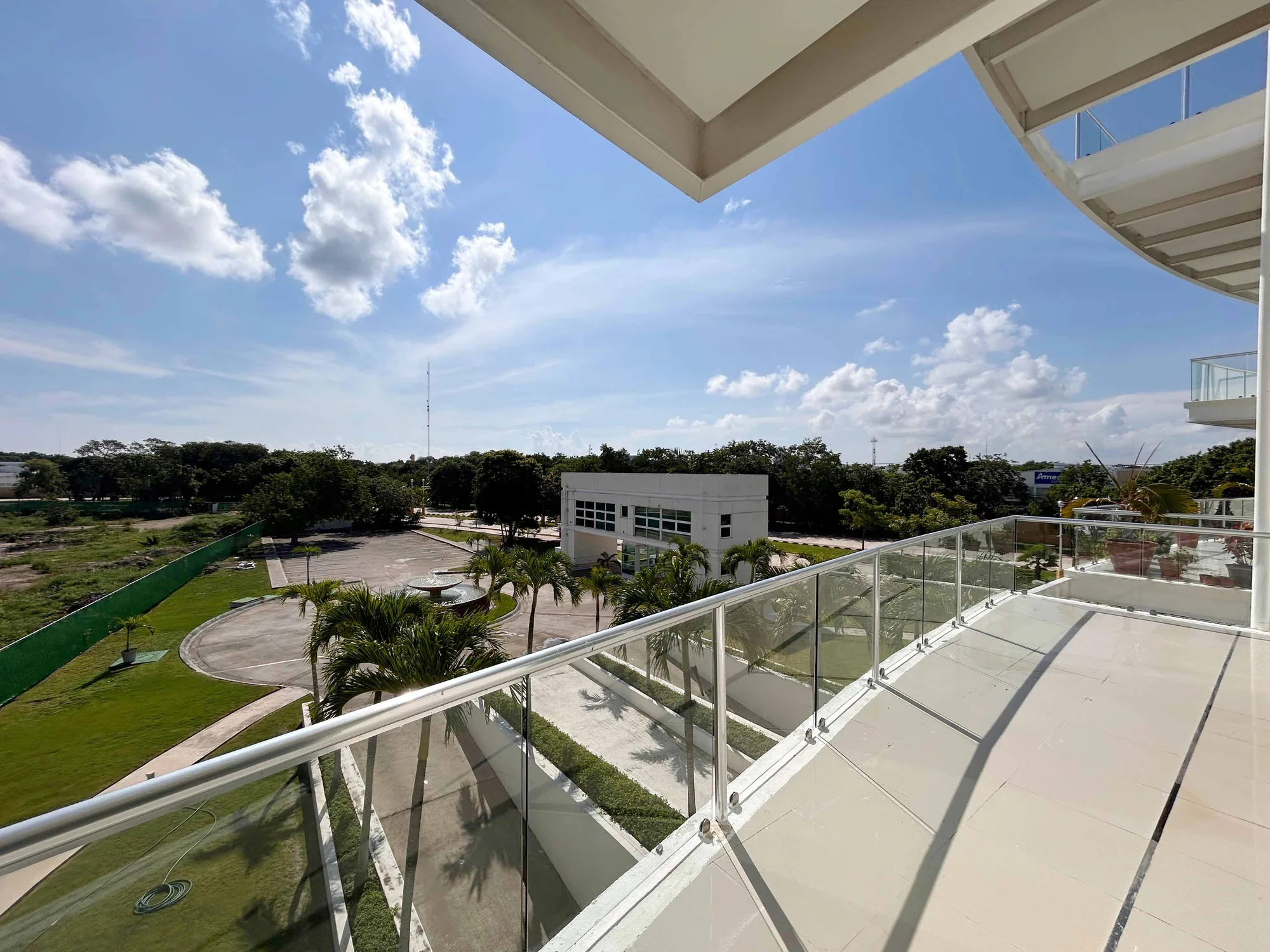 Lagos del Sol Penthouse in Cancún - terrace or balcony